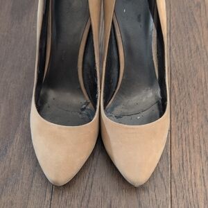 Elegant Tan Women's Heels